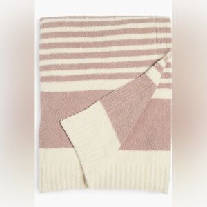 NWT Luxe Barefoot Dreams CozyChic striped throw in feather/cream- 45 x 60